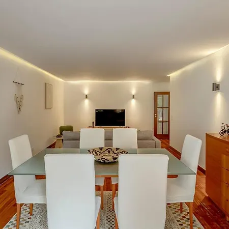 Alta De With Terrace Apartment Lissabon