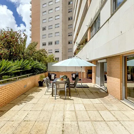 Alta De With Terrace Lissabon
